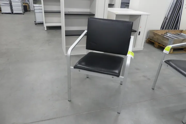 Thonet Besucherstuhl